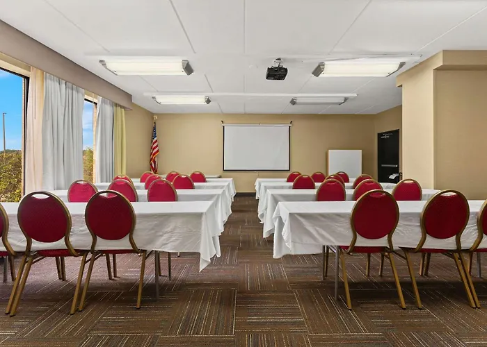 Comfort Inn Lehigh Valley West