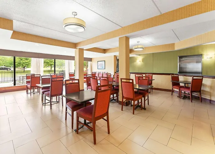 Comfort Inn Lehigh Valley West