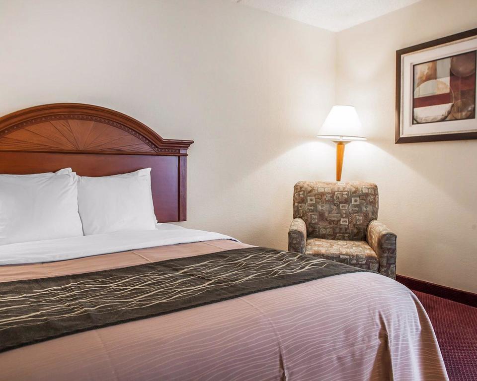Inn Comfort Lehigh Valley West 3*