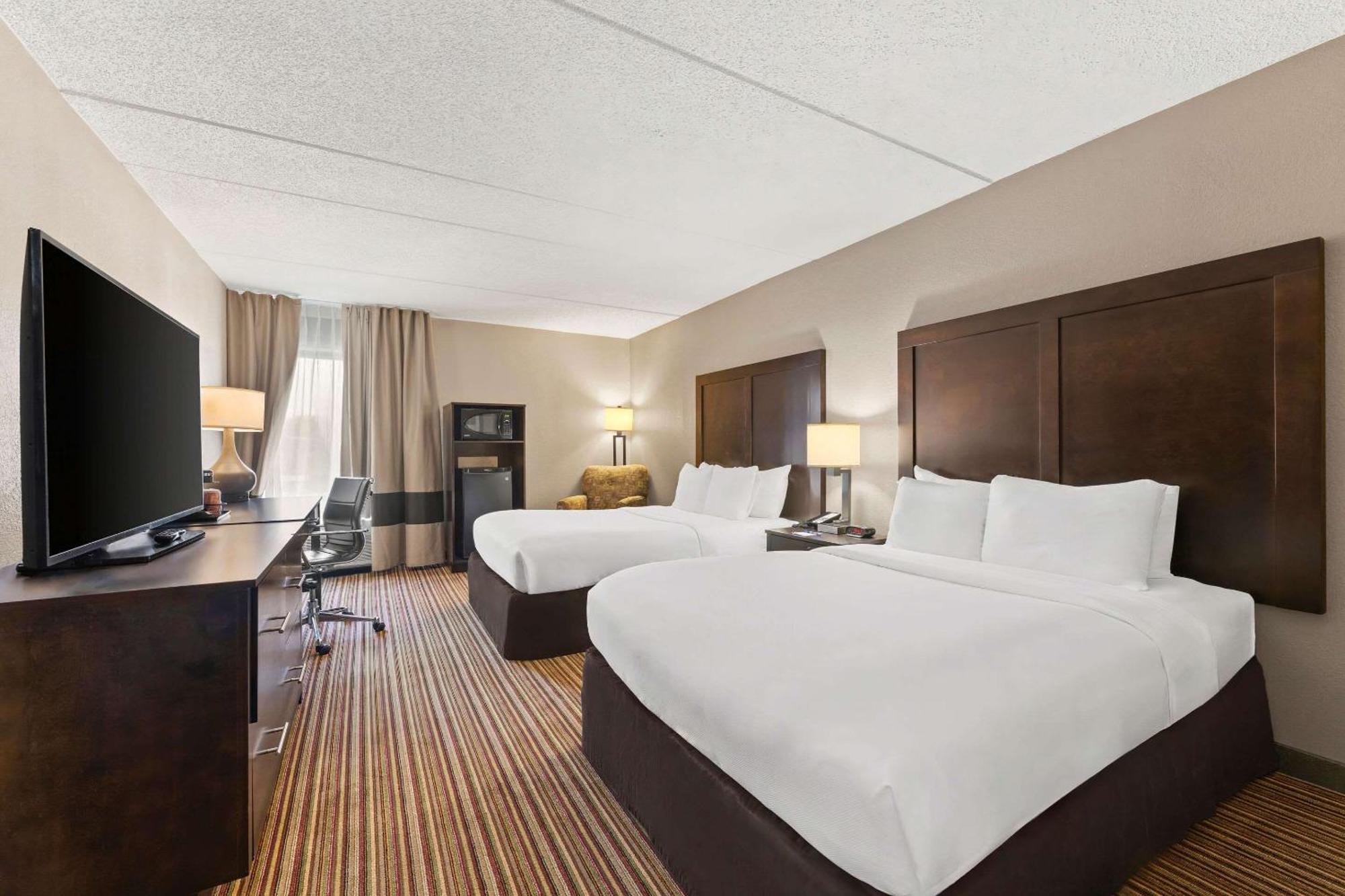 Comfort Lehigh Valley West 3*