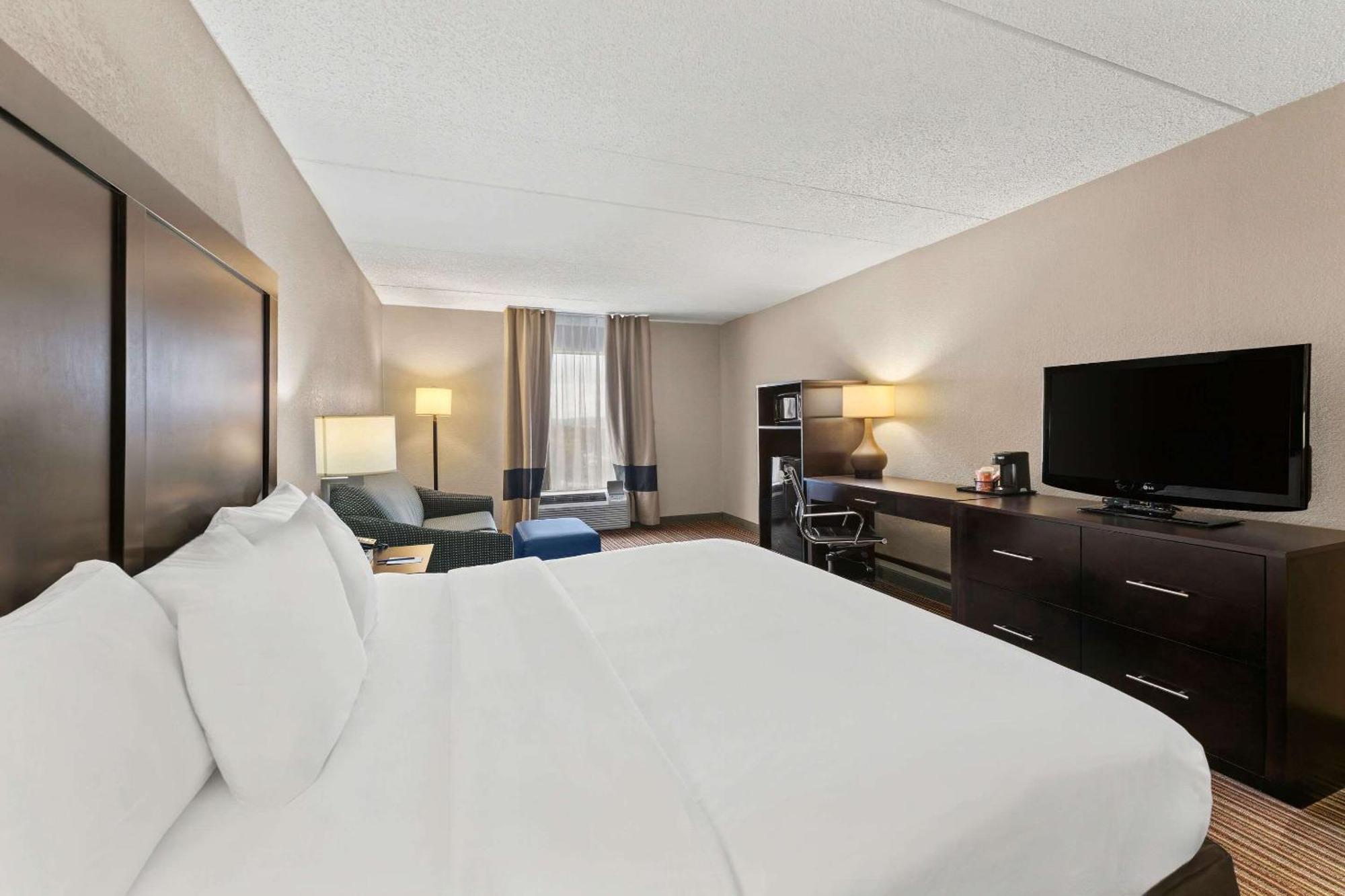 Comfort Lehigh Valley West