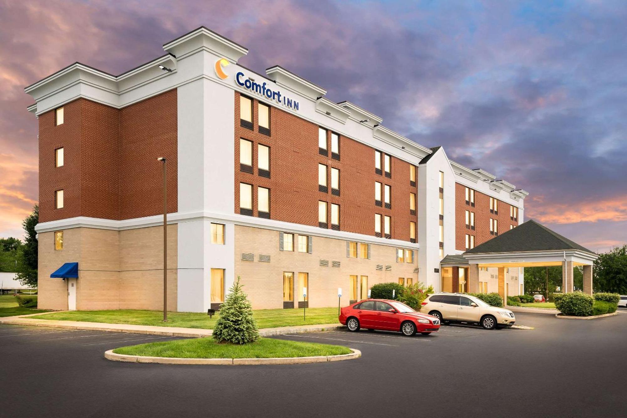 Comfort Lehigh Valley West 3*